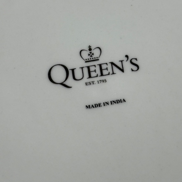 Humpty Dumpty Nursery Rhyme Children's Bowl Dish by Queen's - Picture 9 of 10